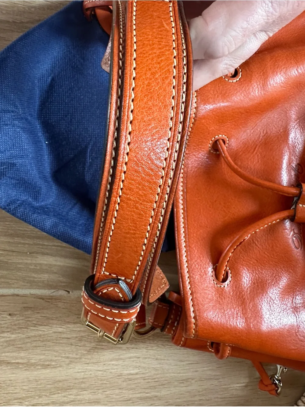Dooney & Bourke Florentine Leather drawstring Distinguished Tassel Accents - Picture 12 of 12